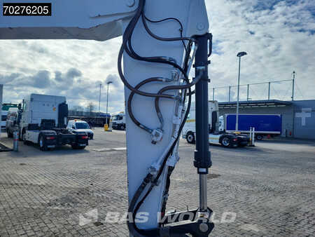 Mobilní bagry 2018 Doosan DX170 W-5 BLADE + OUTRIGGERS (12)
