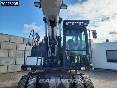 Mobilní bagry 2018 Doosan DX170 W-5 BLADE + OUTRIGGERS (19)