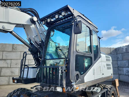 Mobilní bagry 2018 Doosan DX170 W-5 BLADE + OUTRIGGERS (25)