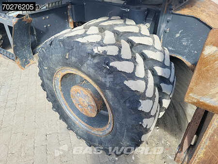 Mobilní bagry 2018 Doosan DX170 W-5 BLADE + OUTRIGGERS (27)