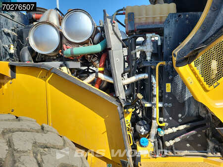 Pyöräkuormaajat 2017 Caterpillar 966M (12)