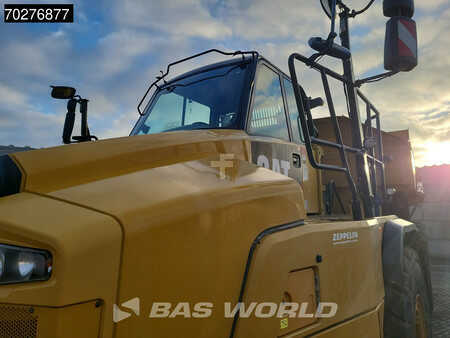 Knickgelenkte Muldenkipper/Dumper 2017 Caterpillar 745 C (12)