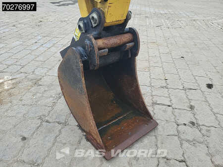 Mini kotrógép 2022 Yanmar VIO10 - 2A (14)