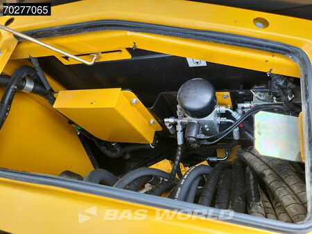 Minibagry 2021 Sany SY80U (23)