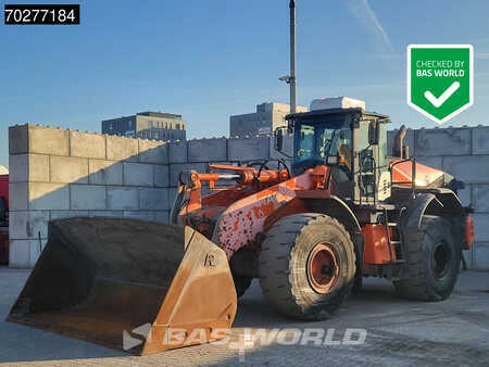 Kolové nakladače 2017 Hitachi ZW130-6 (1)