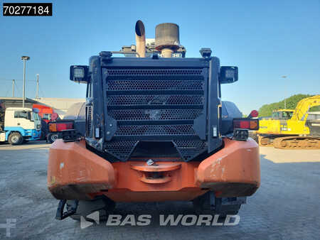 Kolové nakladače 2017 Hitachi ZW130-6 (5)