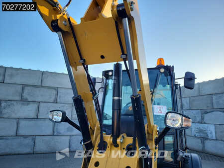 Wielladers 2021 Caterpillar 908 M (9)