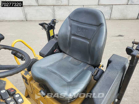 Compactador monocilíndrico 2019 Caterpillar CB1.7 (15)