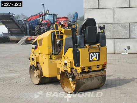 Compactador monocilíndrico 2019 Caterpillar CB1.7 (2)