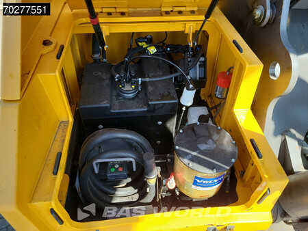 Rupsgraafmachines 2019 Volvo EC300 E L NOVATRON GPS (28)