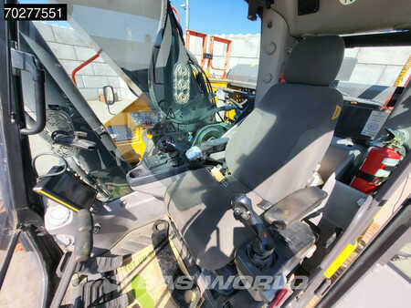 Rupsgraafmachines 2019 Volvo EC300 E L NOVATRON GPS (32)