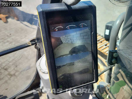 Rupsgraafmachines 2019 Volvo EC300 E L NOVATRON GPS (36)