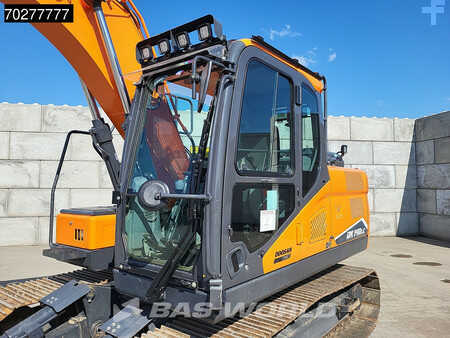 Escavadora de rastos 2022 Doosan DX140 LC-7 3 BUCKETS (32)