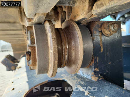 Escavadora de rastos 2022 Doosan DX140 LC-7 3 BUCKETS (38)