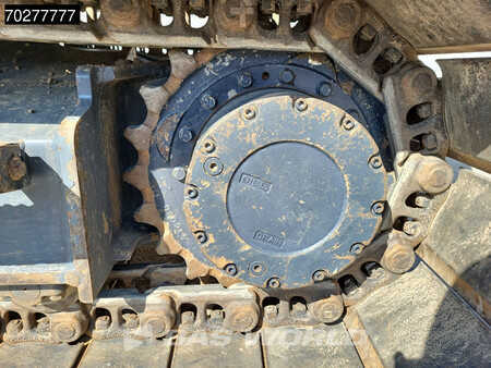 Escavadora de rastos 2022 Doosan DX140 LC-7 3 BUCKETS (39)