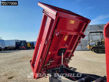 Lánctalpas dömperek 2022 Yanmar C12R-C (12)