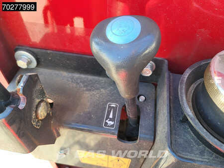 Lánctalpas dömperek 2022 Yanmar C12R-C (24)