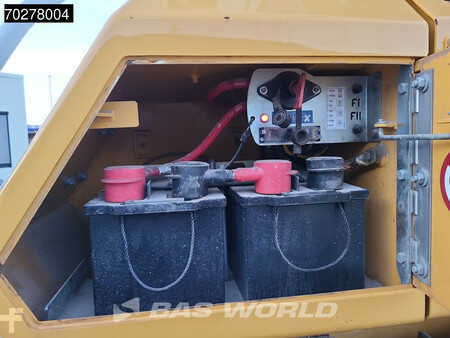 Telaketjupuskutraktorit 2022 Liebherr PR726 LGP RIPPER VALVE (16)