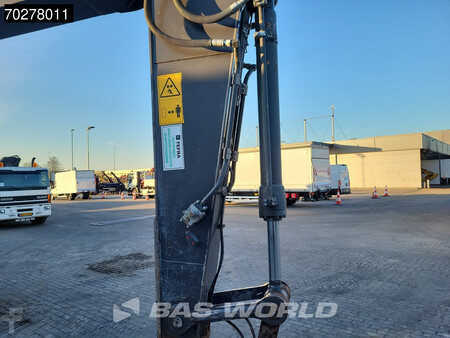 Korečková rýpadla 2018 Volvo EC220 E L (14)