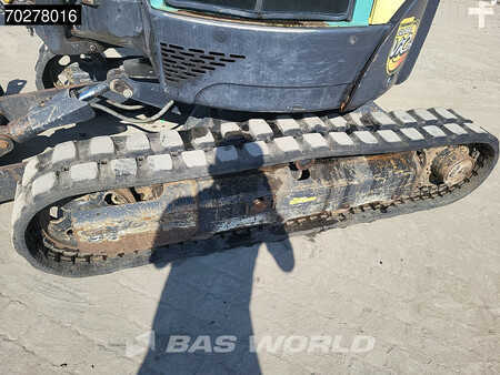 Mini kotrógép 2015 Yanmar VIO25-4 (19)