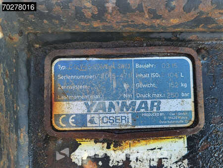 Mini kotrógép 2015 Yanmar VIO25-4 (33)