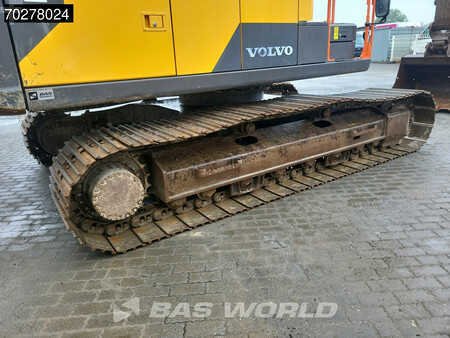 Escavatori cingolati 2019 Volvo EC200 E L (21)