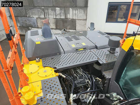 Korečková rýpadla 2019 Volvo EC200 E L (9)