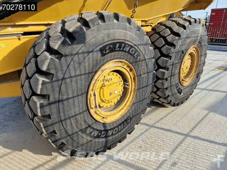 Knickgelenkte Muldenkipper/Dumper 2016 Caterpillar 735 C (16)