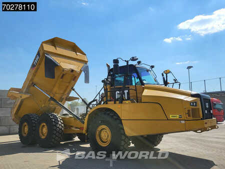 Zalomené klouby-dampry  2016 Caterpillar 735 C (7)