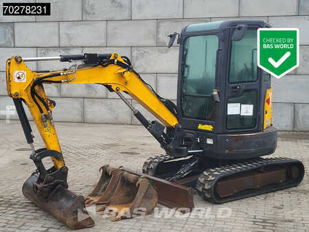 Minigrävare 2016 Bobcat E26 EM (1)