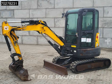 Minigrävare 2016 Bobcat E26 EM (2)