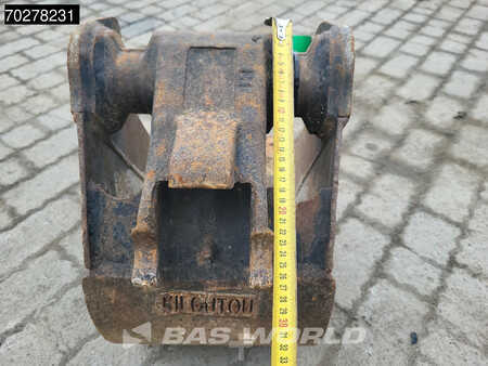 Mini kotrógép 2016 Bobcat E26 EM (22)