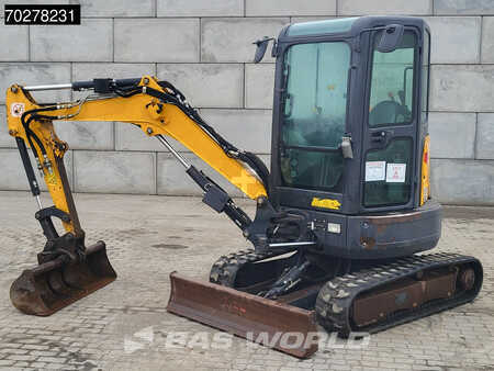 Minigrävare 2016 Bobcat E26 EM (5)