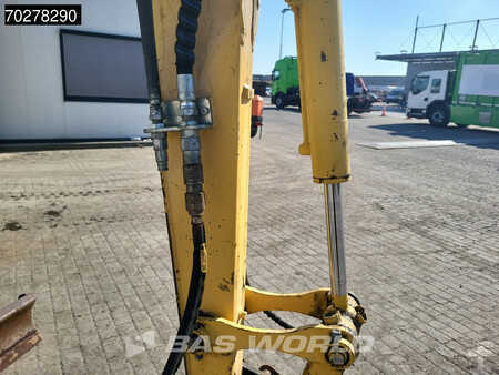 Mini kotrógép 2015 Yanmar VIO25-4 (12)