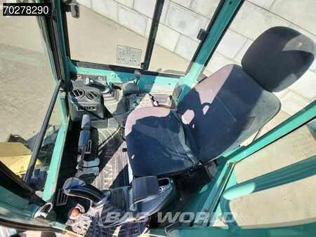 Mini kotrógép 2015 Yanmar VIO25-4 (23)