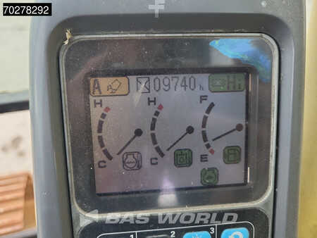 Kettenbagger 2006 Komatsu PC180LC-7K (25)