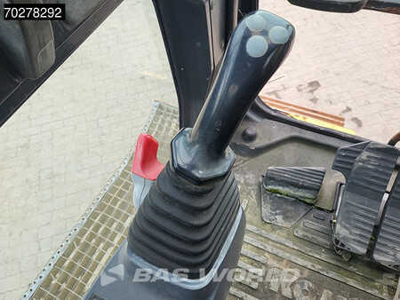 Kettenbagger 2006 Komatsu PC180LC-7K (30)