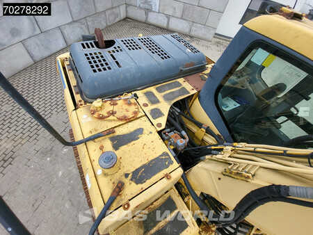 Bæltegraver 2006 Komatsu PC180LC-7K (7)
