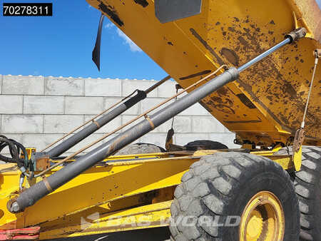 Zalomené klouby-dampry  2008 Volvo A30 E (11)