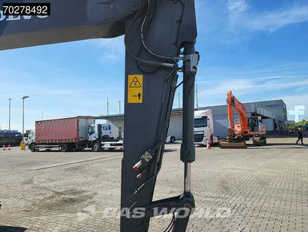 Korečková rýpadla 2012 Volvo EC220 D L 1462 (12)