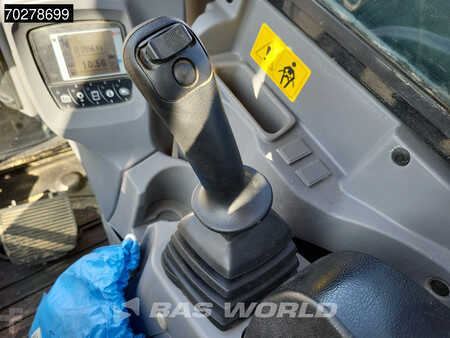 Kubota KX080 -4a2 A/C + 3 BUCKETS