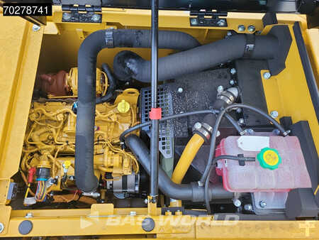 Koparki gąsienicowe 2025 Caterpillar 313 GC A/C - NEW UNUSED (23)