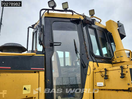 Telaketjupuskutraktorit 2001 Caterpillar D6 R XL (10)