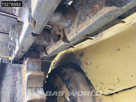 Dozer Apripista 2001 Caterpillar D6 R XL (14)