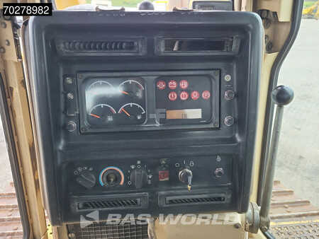 Dozer Apripista 2001 Caterpillar D6 R XL (23)