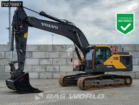 Kettenbagger 2022 Volvo EC300 E L (1)