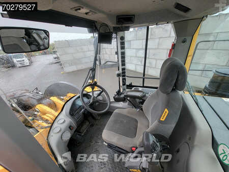 Pyöräkuormaajat 2013 Volvo L250 G CDC (28)