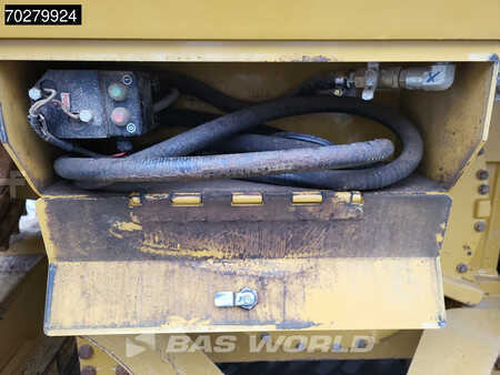 Telaketjupuskutraktorit 2020 Caterpillar D5 -17A (19)