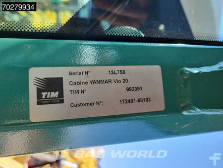 Mini kotrógép 2014 Yanmar VIO25-4 (34)