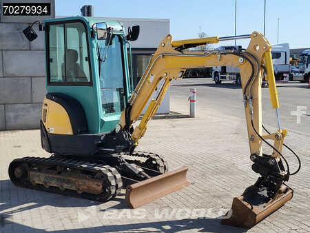 Mini excavators 2014 Yanmar VIO25-4 (7)